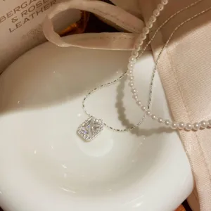 Double layer stacked square crystal and pearl necklace, exquisite niche design elegant neck chain.