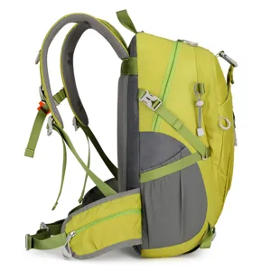 Large capacity outdoor mountaineering backpack, breathable hiking rucksack for men and women.