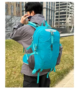 Nieuwe 40L outdoor wandelrugzak waterdicht lichtgewicht reizen sport dubbele schoudertas