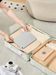Valigia da viaggio compatta e leggera, mini bagaglio portatile ideale per donne e per uomini.