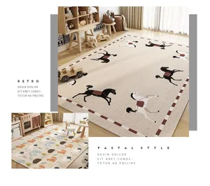 Vista detallada de la alfombra de terciopelo de cristal con caballo tierno, duradera y práctica.