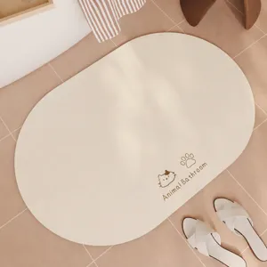 Tappeto da bagno ovale minimalista in terra di diatomee assorbente antiscivolo beige tappeto