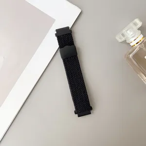 Zwarte nylon gevlochten horlogeband vervanging voor smartwatches, duurzaam accessoire.