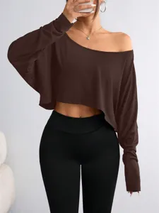 Detailed view of the stylish off-the-shoulder long sleeve crop top, perfect for daily wear.