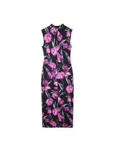 Mouweloze gebreide elastische jurk met print, stijlvol bloemendetail, elegante zomerjurk.
