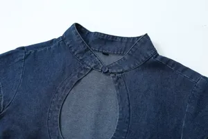 Vintage cutout denim sleeveless top for women, retro stand collar casual blue denim blouse.