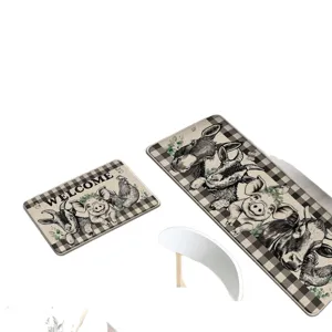 Ensemble de 2 tapis de cuisine style fermette vintage, carreaux noir et blanc.
