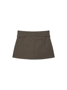 Chic autumn women's micro-plaid mini skirt with waist belt decoration and A-line shape.