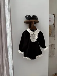 Chic baby girls lace collar long sleeve romper with pearl buttons for infant photoshoots.