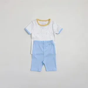 Kinder Sommer Baumwolle Kurzarm T-Shirt und einfarbige Shorts zweiteiliger Schlafanzug Detail
