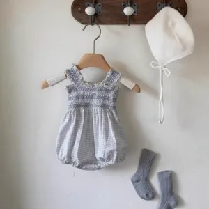 Summer baby infant plaid smocked romper cute strap bodysuit set with bonnet hat and socks for girls.