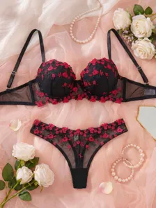 Black and red floral embroidered lace bra and thong lingerie set, sexy two-piece underwear.