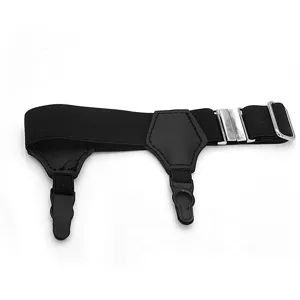 Détail de jarretière élastique noire, boucle de réglage en métal, clip pour chaussettes.