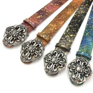 Ceinture taille boucle crâne style punk avec lanière cuir motif serpent feuille d'or accessoire mode
