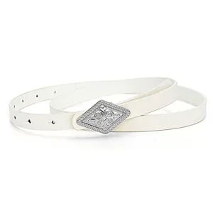 Detailed view of a white thin leather belt with a silver diamond shaped buckle, stylish.