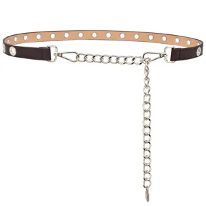 Dettagli della cintura in pelle con occhielli da donna con catena in metallo argentato per abiti.