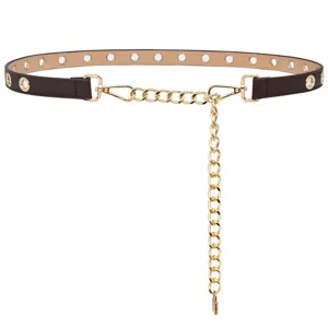 Cintura a catena in metallo con occhielli alla moda per donna, elegante accessorio per abiti.