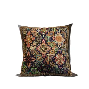 Vintage Retro quadratisches Kissen mit boho Mosaik Mandala Muster für Sofa im Büro.