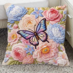 Decoratief sierkussen met levendige 3D bloemen- en vlinderprint voor de bank.