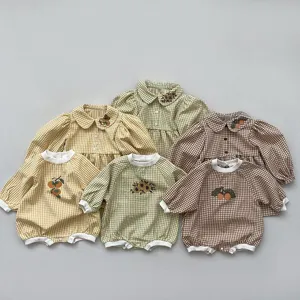 Infant baby plaid printed cotton long sleeve romper set with cute embroidery, spring style.