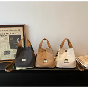 Casual καμβάς τσάντα bucket με χαριτωμένο κέντημα, ευρύχωρη τσάντα ώμου για γυναίκες.