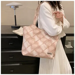 Korean style large capacity canvas shoulder tote bag with trendy plaid pattern for daily use.