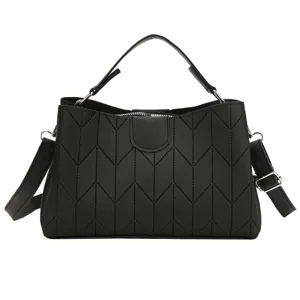 Stylish black women handbag casual chevron tote bag shoulder crossbody bag for daily use