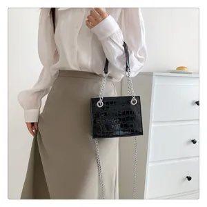 Black crocodile pattern chain crossbody bag, stylish women stone texture small square bag.