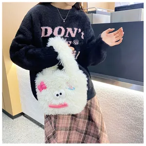Cute fluffy plush handbag for women, winter soft furry shoulder bag and fuzzy tote bag.