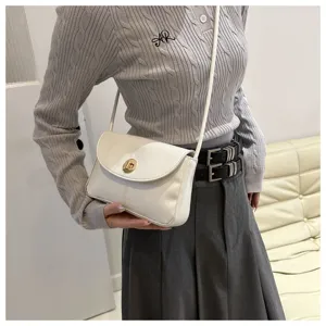 Minimalist solid color crossbody shoulder bag for women, chic retro everyday handbag.