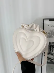 White heart-shaped crossbody bag for women PU leather quilted shoulder bag fashion purse