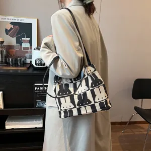 Black white rabbit pattern canvas tote bag large capacity shoulder bag fashionable casual handbag