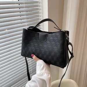 Women Fashion PU Leather Top Handle Shoulder Bag Retro Geometric Embossed Satchel Crossbody Bag