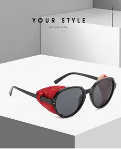 Lunettes de soleil steampunk rondes avec protections en cuir rouge rétro style mode cool.