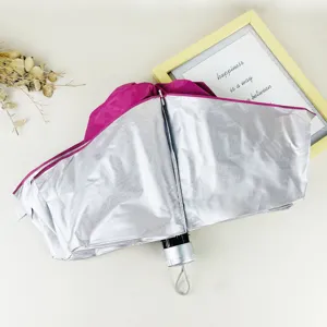 Parapluie Manuel à Trois Volets Protection UV Enduit d'Argent Pluie et Soleil Parapluie Pliant