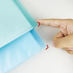 A4 transparenter Aktenordner mit klaren Innentaschen, pastellfarbenes Dokumentenaufbewahrungsbuch.