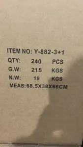 Detailed view of carton box packaging showing item number, quantity and dimensions.