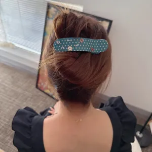 Korean style acetate polka dot large duckbill hair clip for stylish hair bun styling fashion.