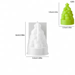 Moule en silicone 3D sapin de noël pour bougies parfumées et plâtre, facile à démouler et durable.