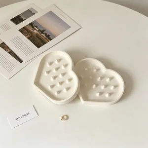 Heart shaped jewelry tray silicone mold, perfect for ring storage and DIY crafts.