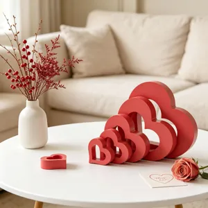 Ornamenti minimalisti in silicone rosso a forma di cuore incastrato per decorazioni per la casa DIY.
