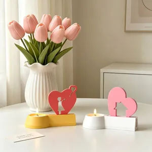 Ensemble de bougeoirs cœur créatif avec design de silhouette romantique pour déco
