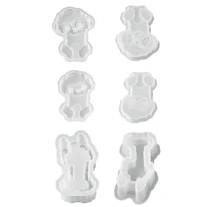 Detail shot of cute alpaca silicone molds, perfect for DIY gypsum resin crafts and home decor.