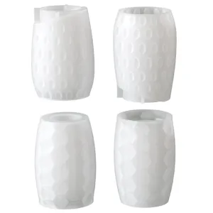 Vue détaillée de moules en silicone avec des motifs uniques à pois et hexagonaux pour vases DIY.