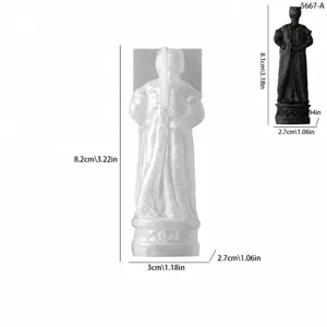 European retro chess king silicone mold for DIY crystal epoxy resin craft projects with detailed size.