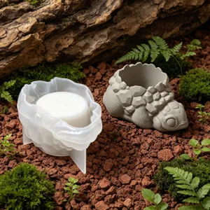 Detailansicht der Schildkrötenpanzer Sukkulenten Blumentopf Silikonform und fertiger Kerzenhalter.