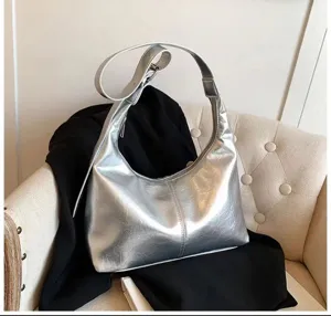 Glacier silver soft leather shoulder underarm bag, trendy casual women's messenger bag.
