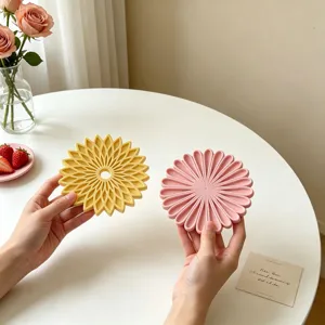 Dessous de verre en silicone en forme de fleur tapis resistant a la chaleur pour table