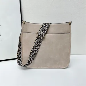 Women Crossbody Shoulder Bag Stylish Large Capacity Leopard Wide Strap Bucket Tote Bag