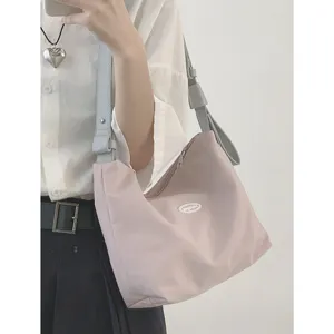 Chic canvas underarm shoulder bag for women, contrast color design with large capacity daily.